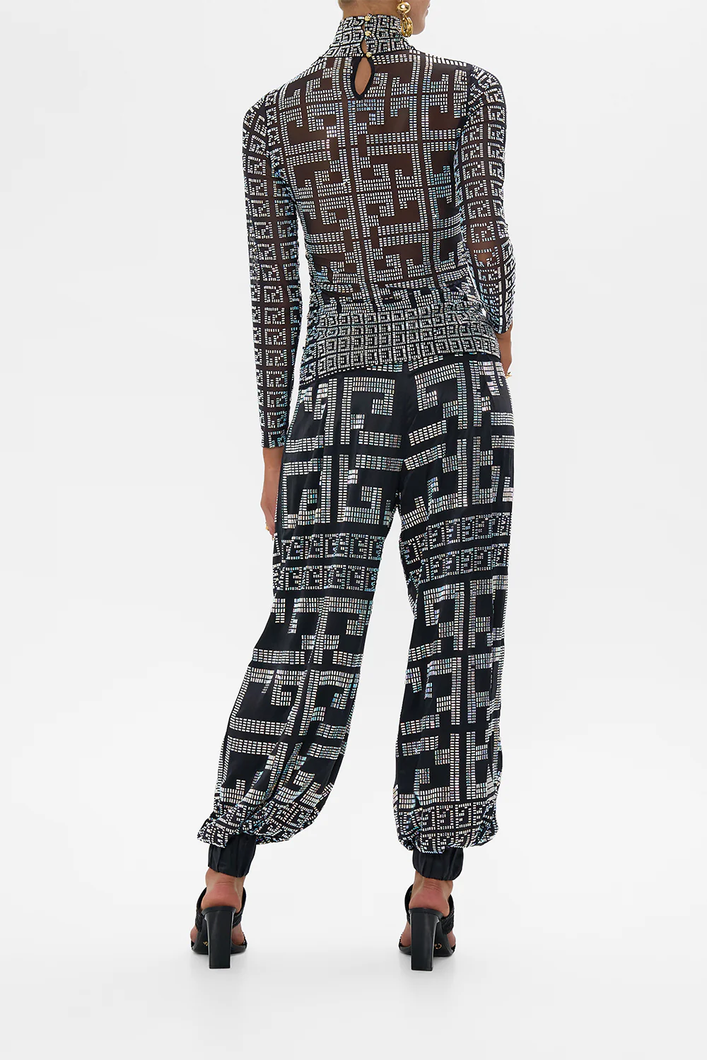 MESH HOTFIX TURTLE NECK READ MY GLYPHS - Image 2