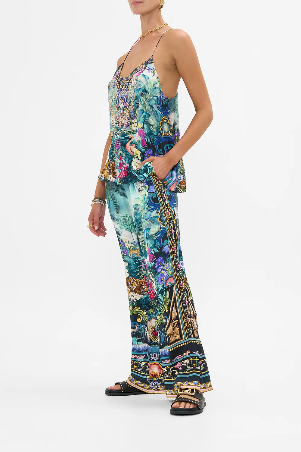 T BACK SHOESTRING TOP BASKED IN BAROQUE - Image 4