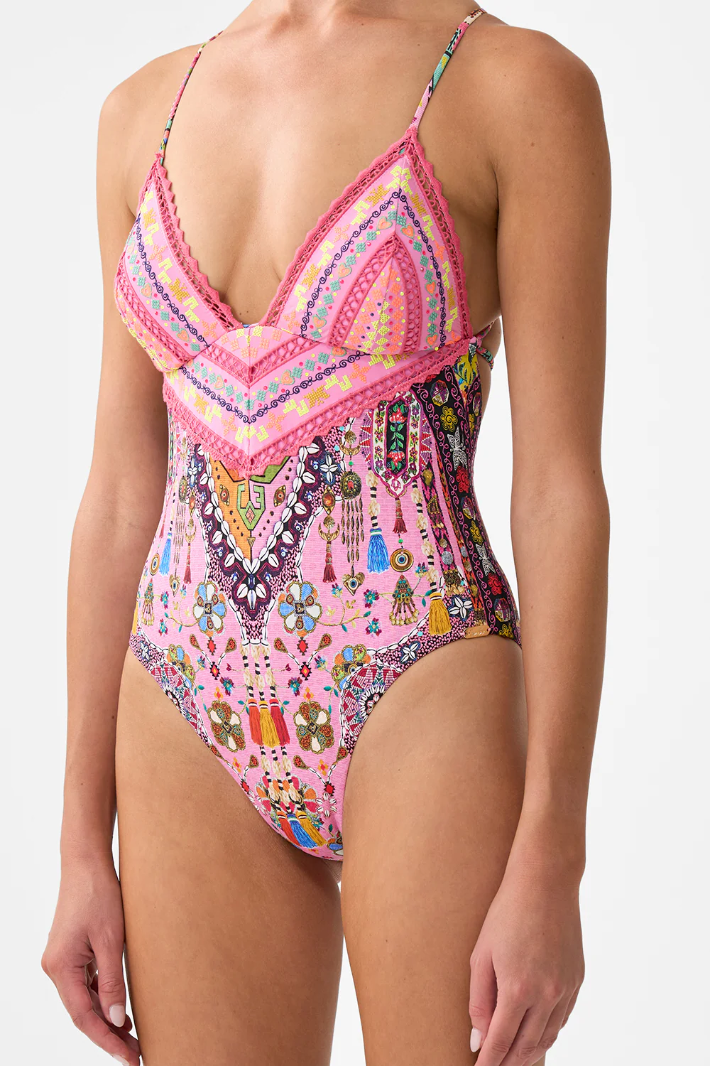 EMBROIDERED TRI ONE PIECE W TIE BACK PATCHWORK PANORAMA - Image 5
