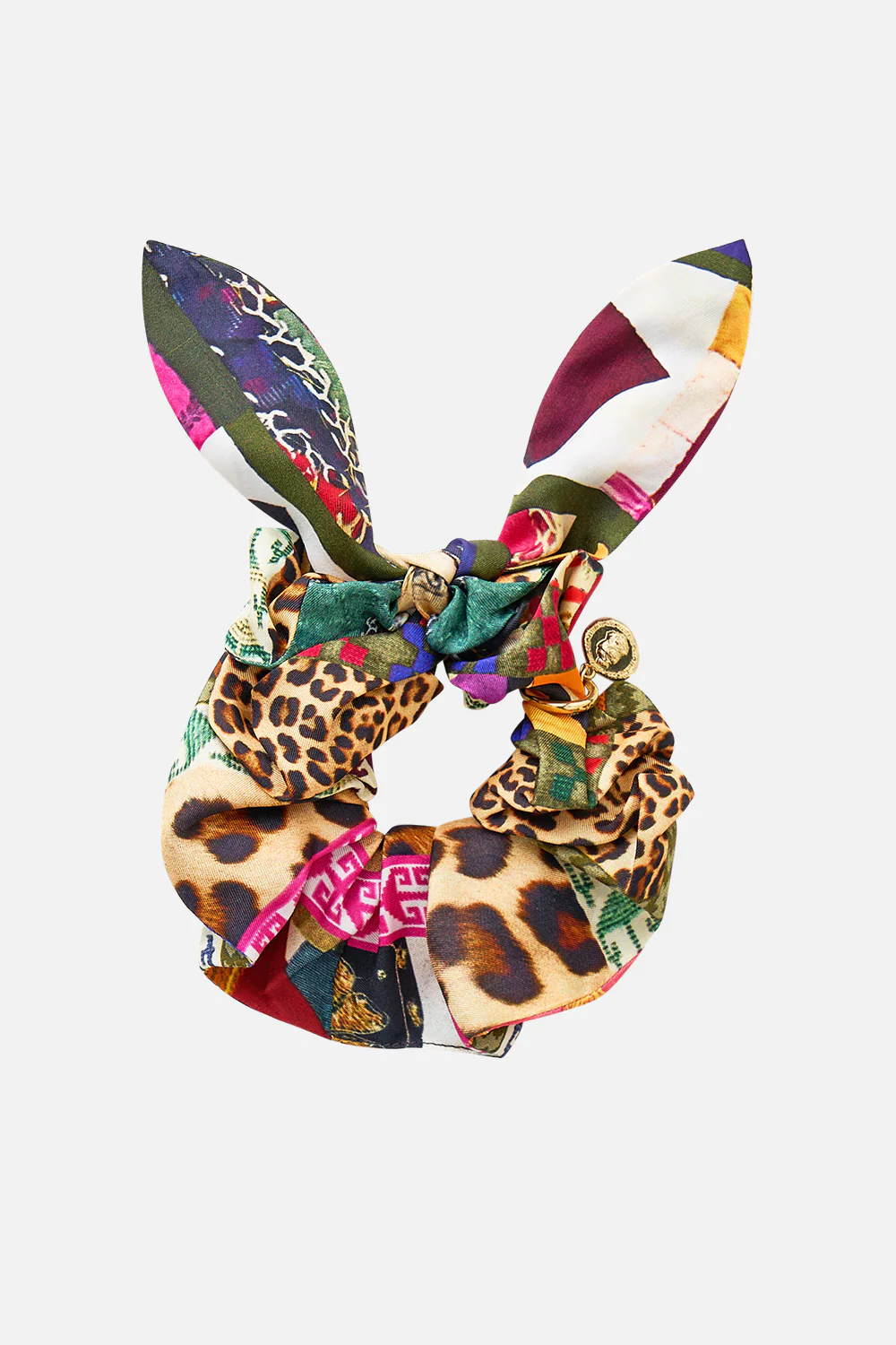 SCRUNCHIE WITH TIE AND CHARM EMBROIDERED EVER AFTER