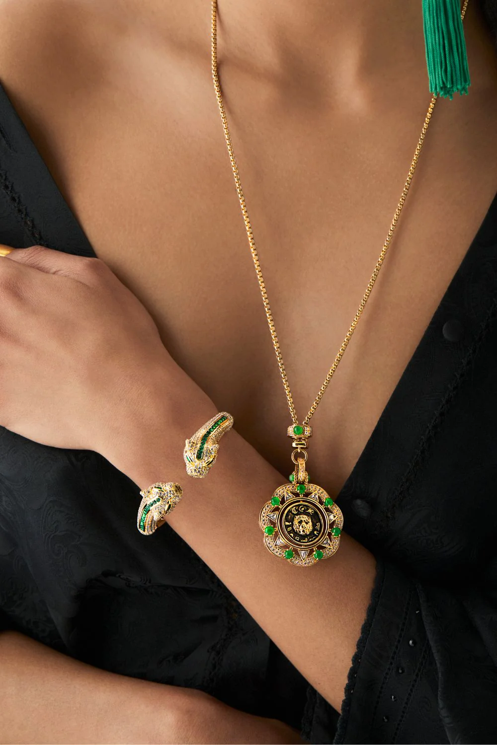 FIERCE FOLKLORE BASTET BANGLE GOLD - Image 3