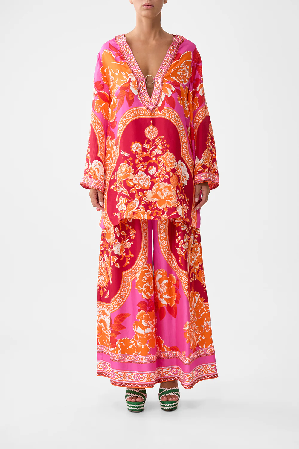 DEEP V NECK HARDWARE SHORT KAFTAN TILES OF TÜRKIYE
