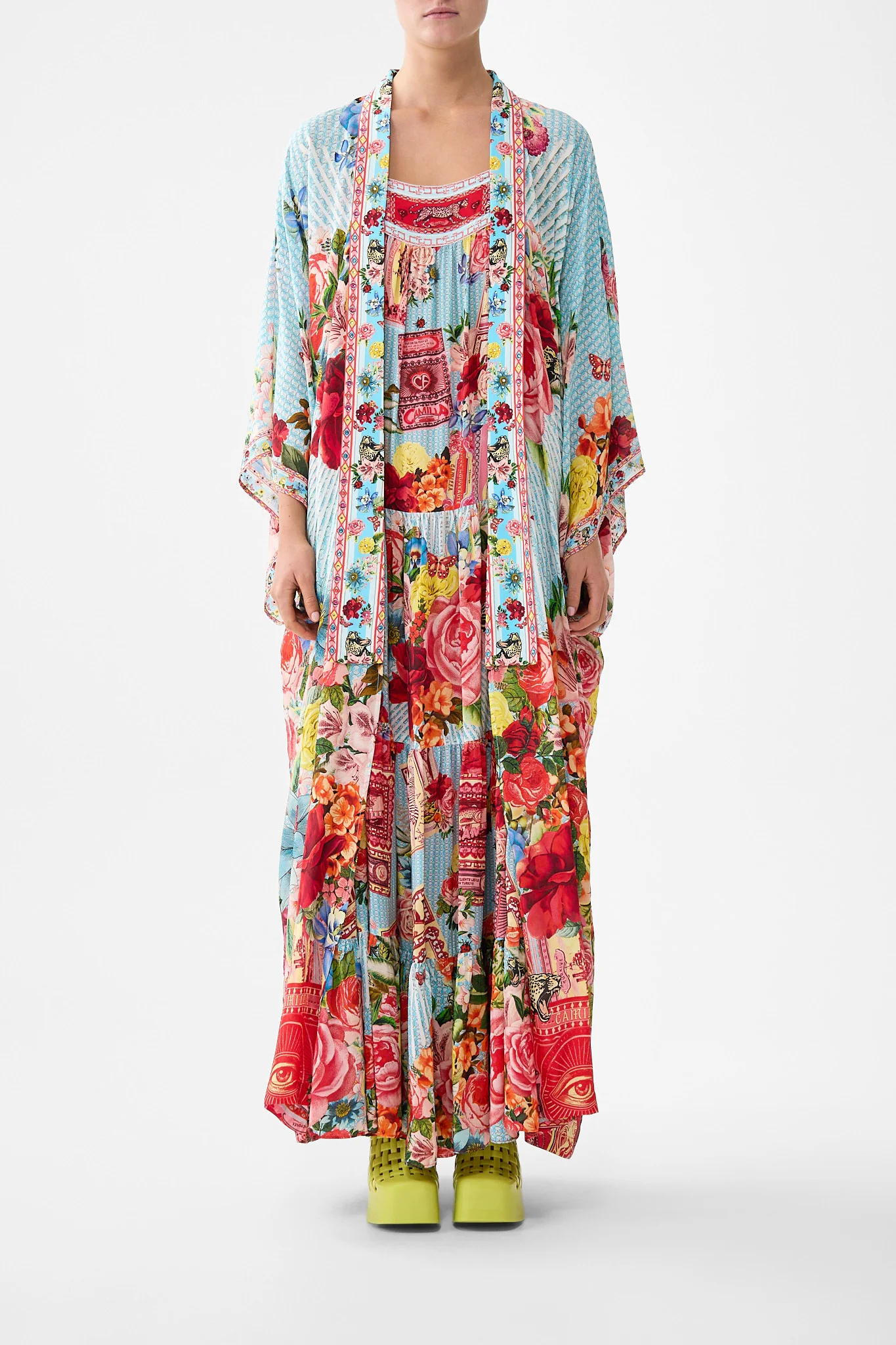 KIMONO LAYER WITH COLLAR PAPERS AND CURIOUS CAPERS