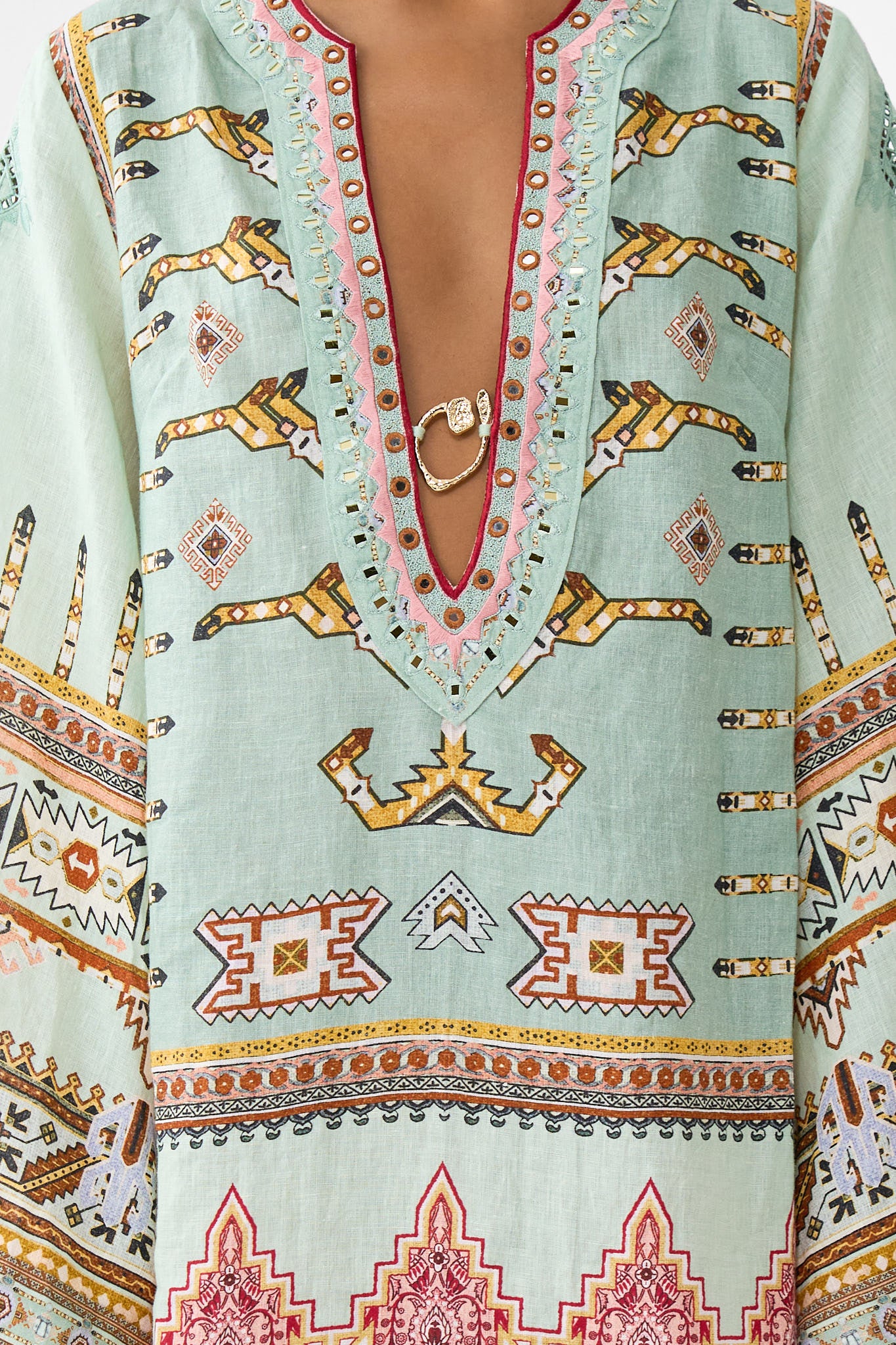 DEEP V-NECK HARDWARE SHORT KAFTAN LEGEND HAS IT - Image 6