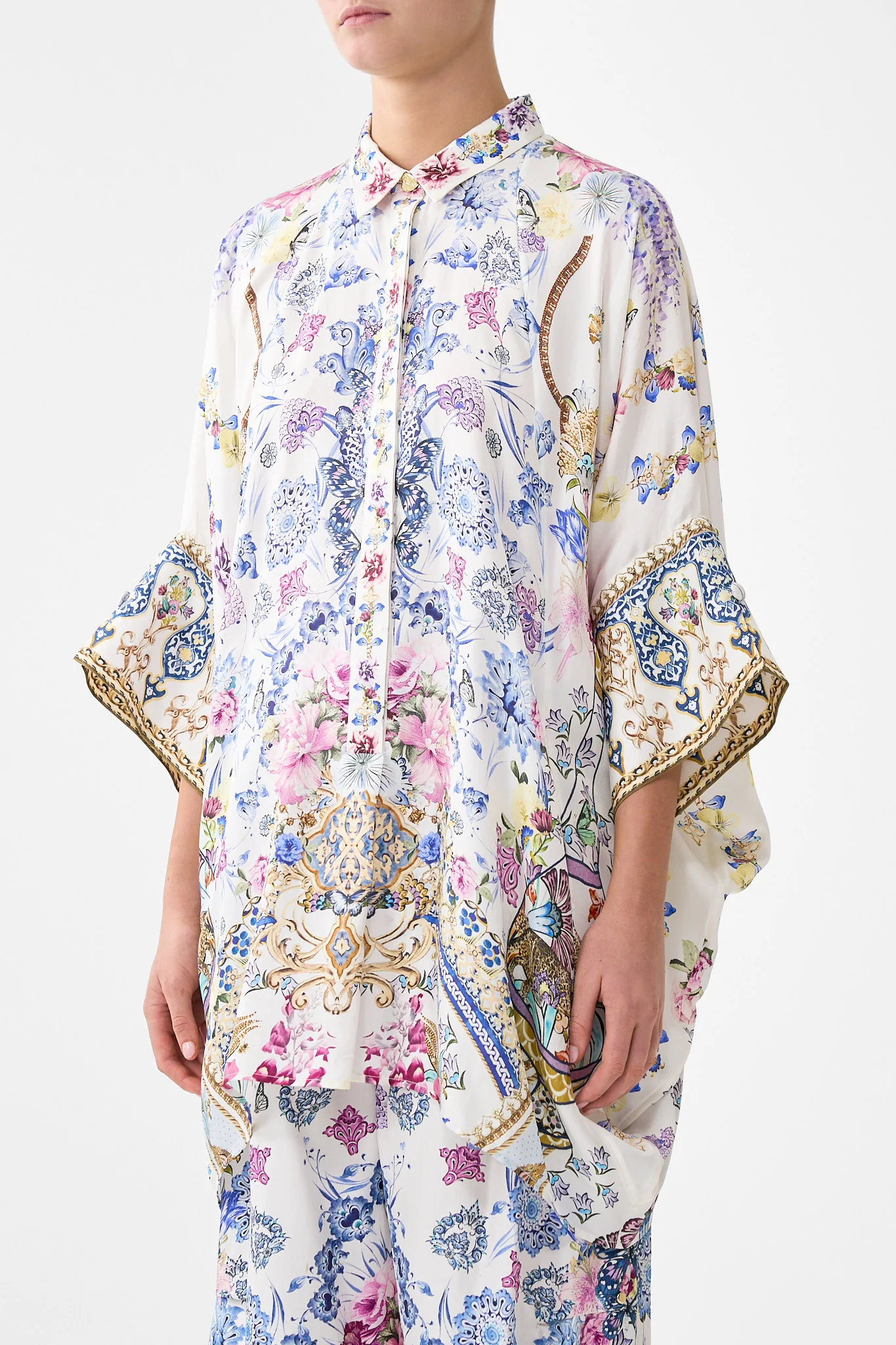 BATWING SHIRT ALL ABOUT THAT LACE - Image 5