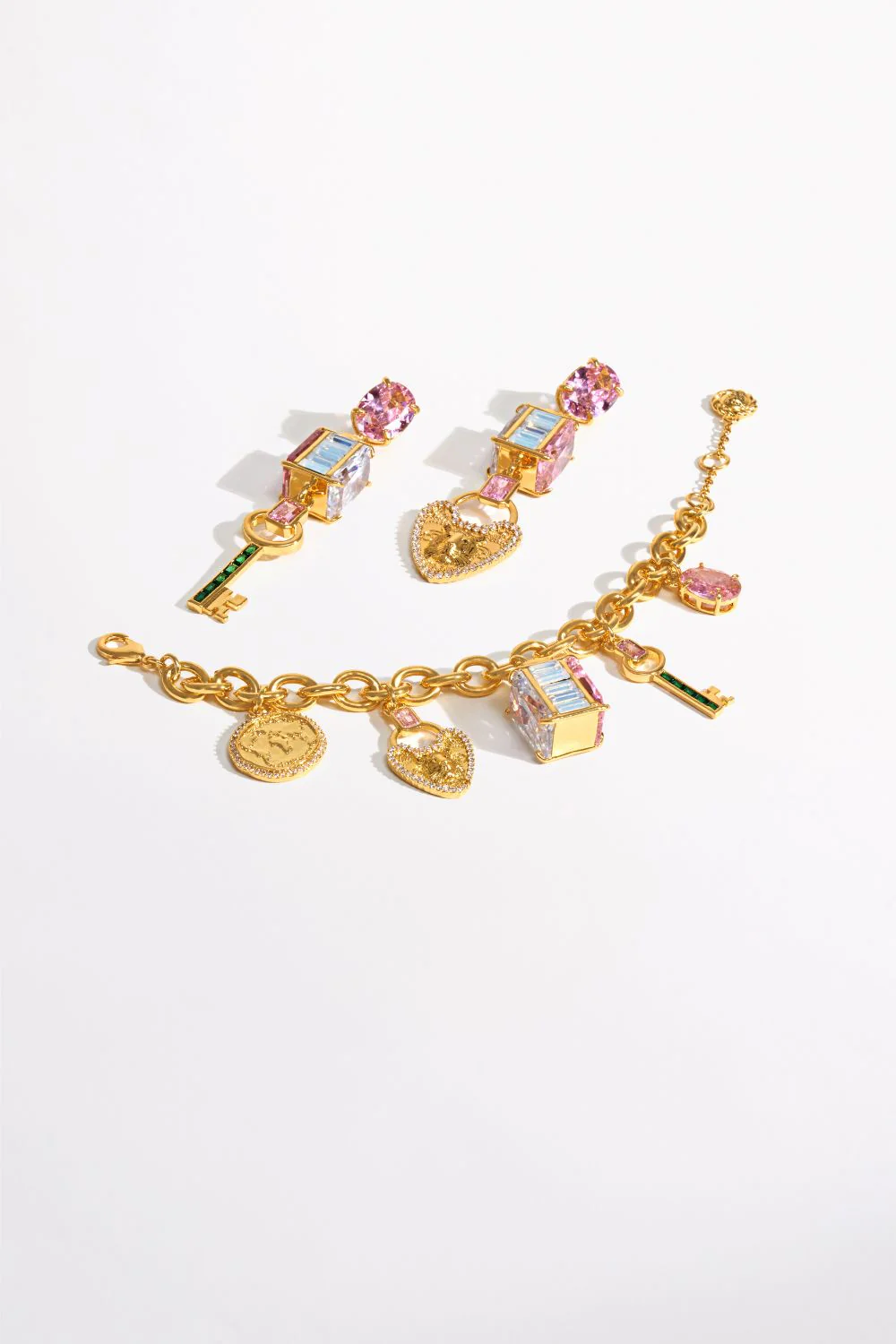 LOCKETS LOADED CHARM BRACELET GOLD - Image 3