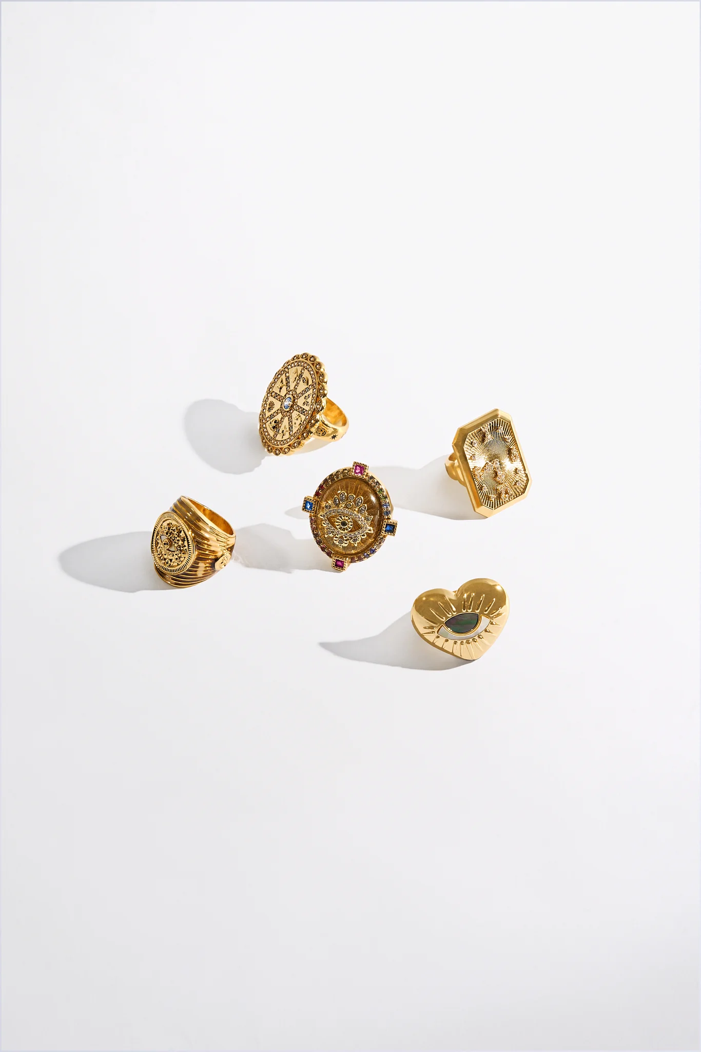 SULTANS, SCRIBES & SHAMANS STATEMENT RING GOLD - Image 3