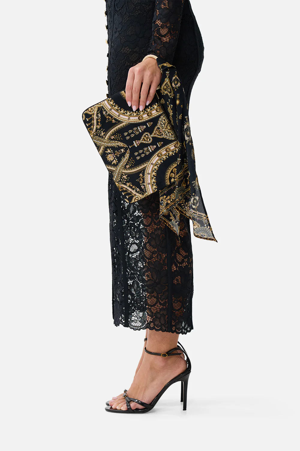 RING SCARF CLUTCH TAURUS RISING - Image 5