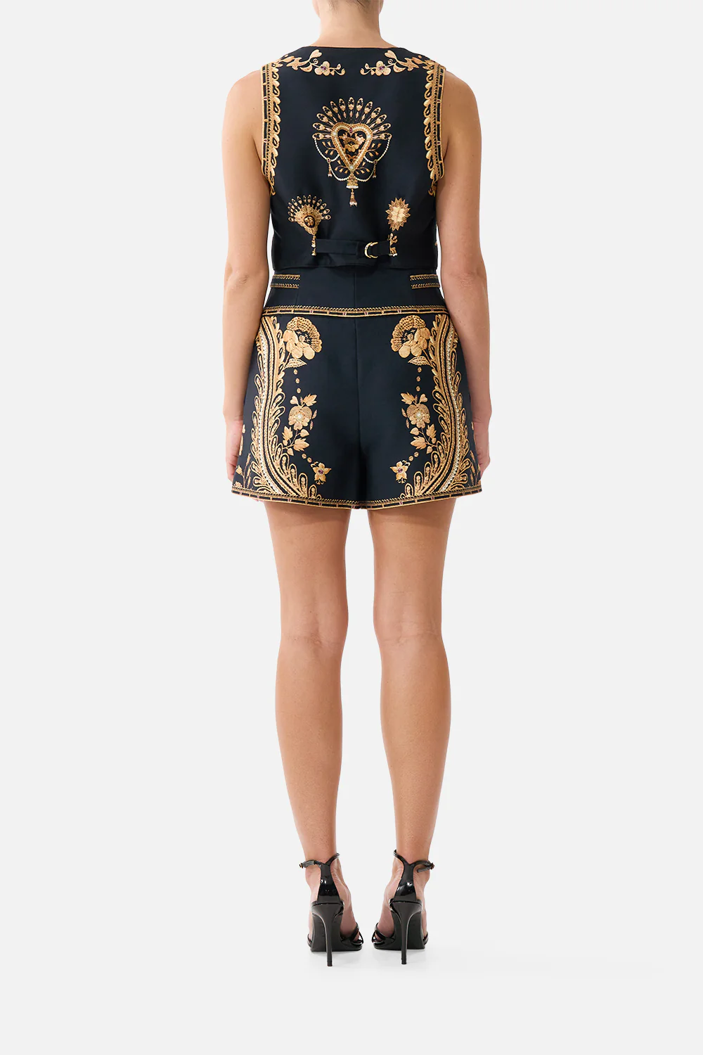 HIGH WAIST SHORT WITH BUTTON DETAIL TAURUS RISING - Image 2