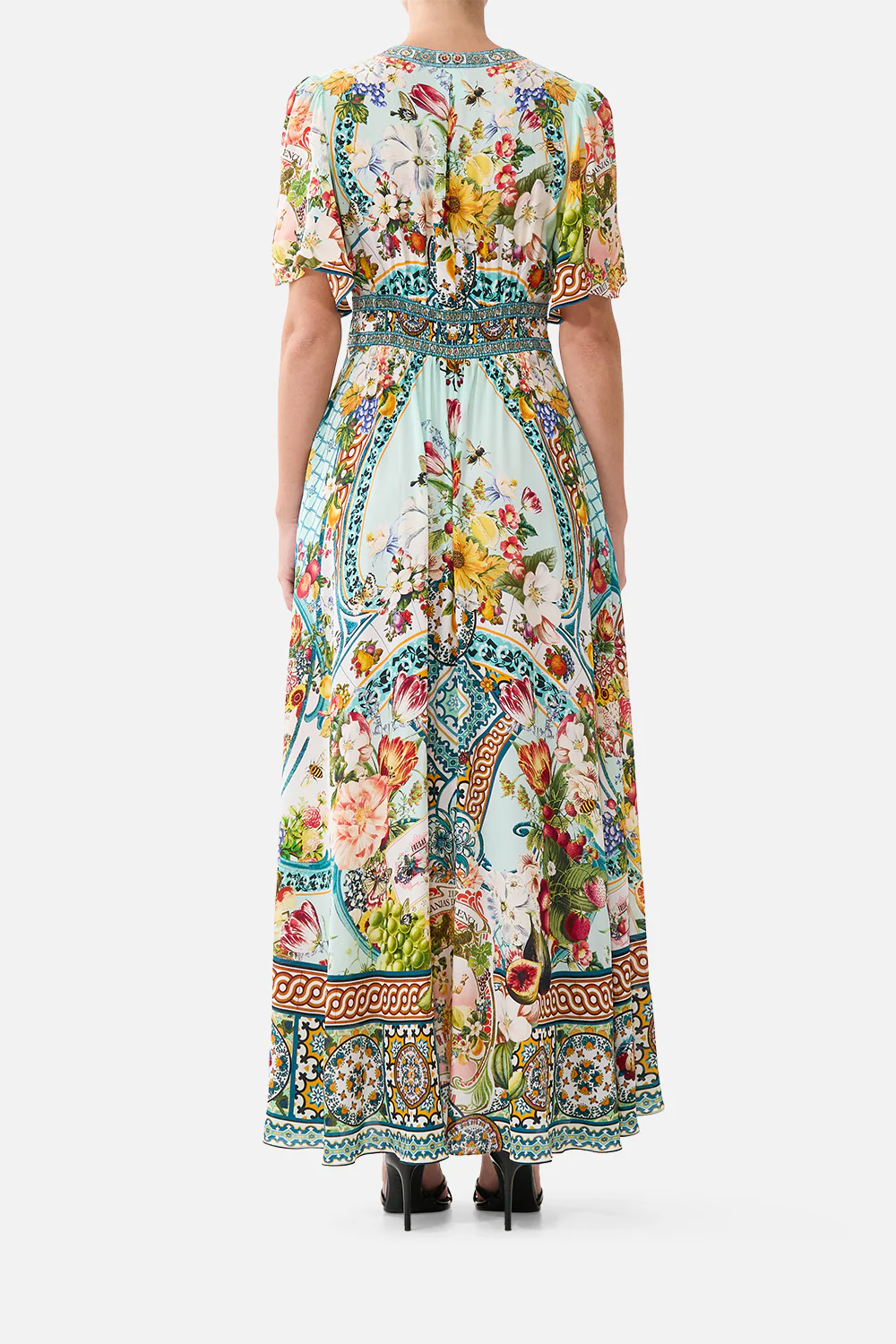 SHAPED WAISTBAND DRESS WITH FLUTTER SLEEVES MAGIC OF THE MERCADO - Image 2