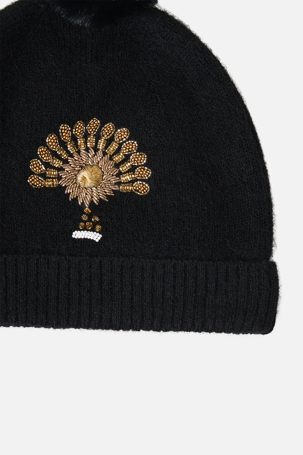 EMBELLISHED BEANIE SOLID BLACK - Image 3