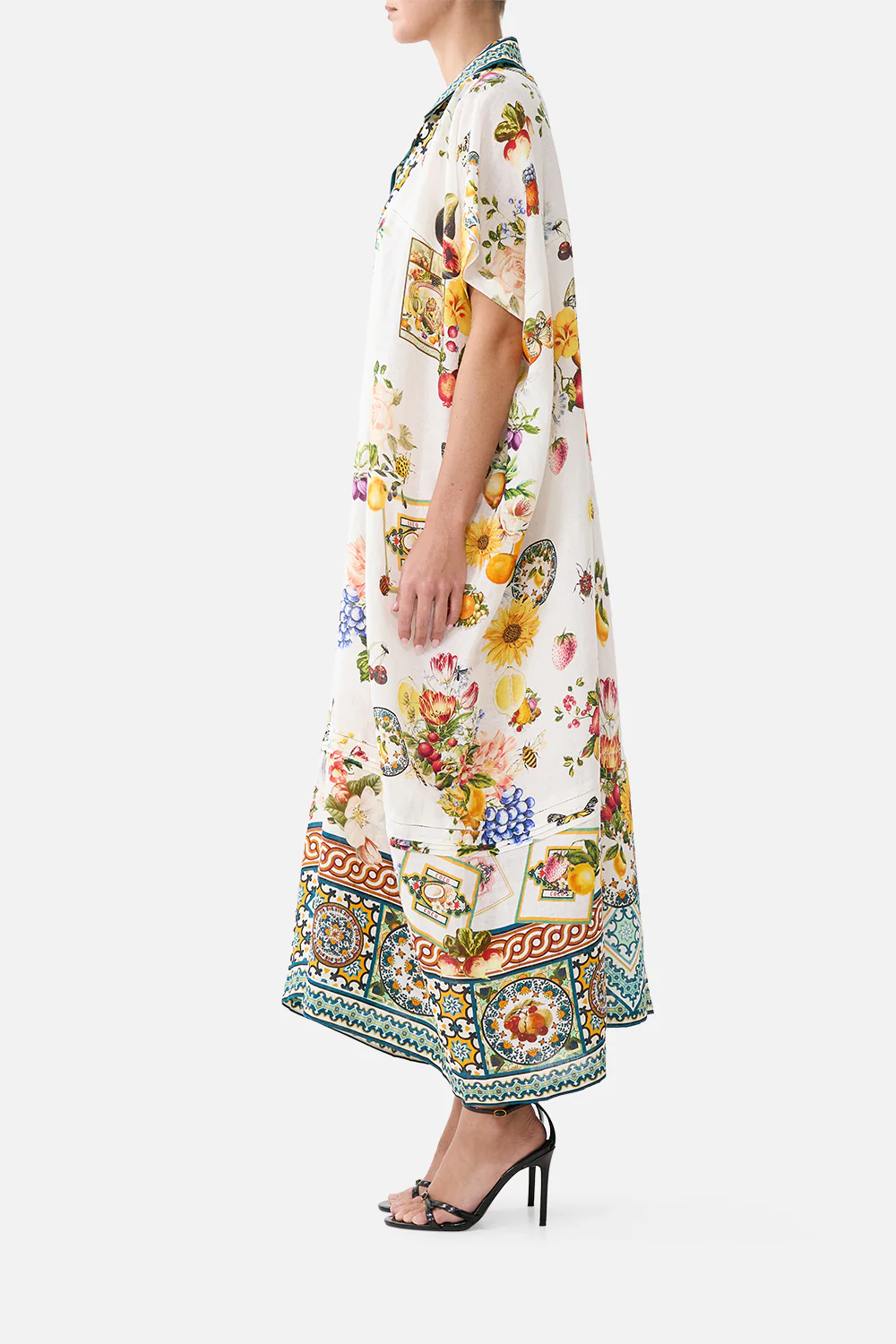 COLLARED KAFTAN WITH FRONT PLEAT DETAIL MAGIC OF THE MERCADO - Image 4